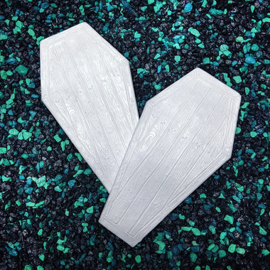 Blank plastic fake faux shell set from IDfabrications ID Fabrications for cosplay DIY crafting mermaid tops and merfolk accessories shells bra mermaidtop siren coffin spooky halloween
