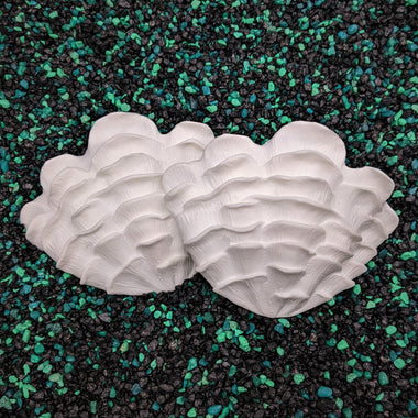 Blank plastic  shell sets from IDfabrications ID Fabrications for cosplay crafting mermaid tops and merfolk accessories seashells Ruffled Clam Shell Set
